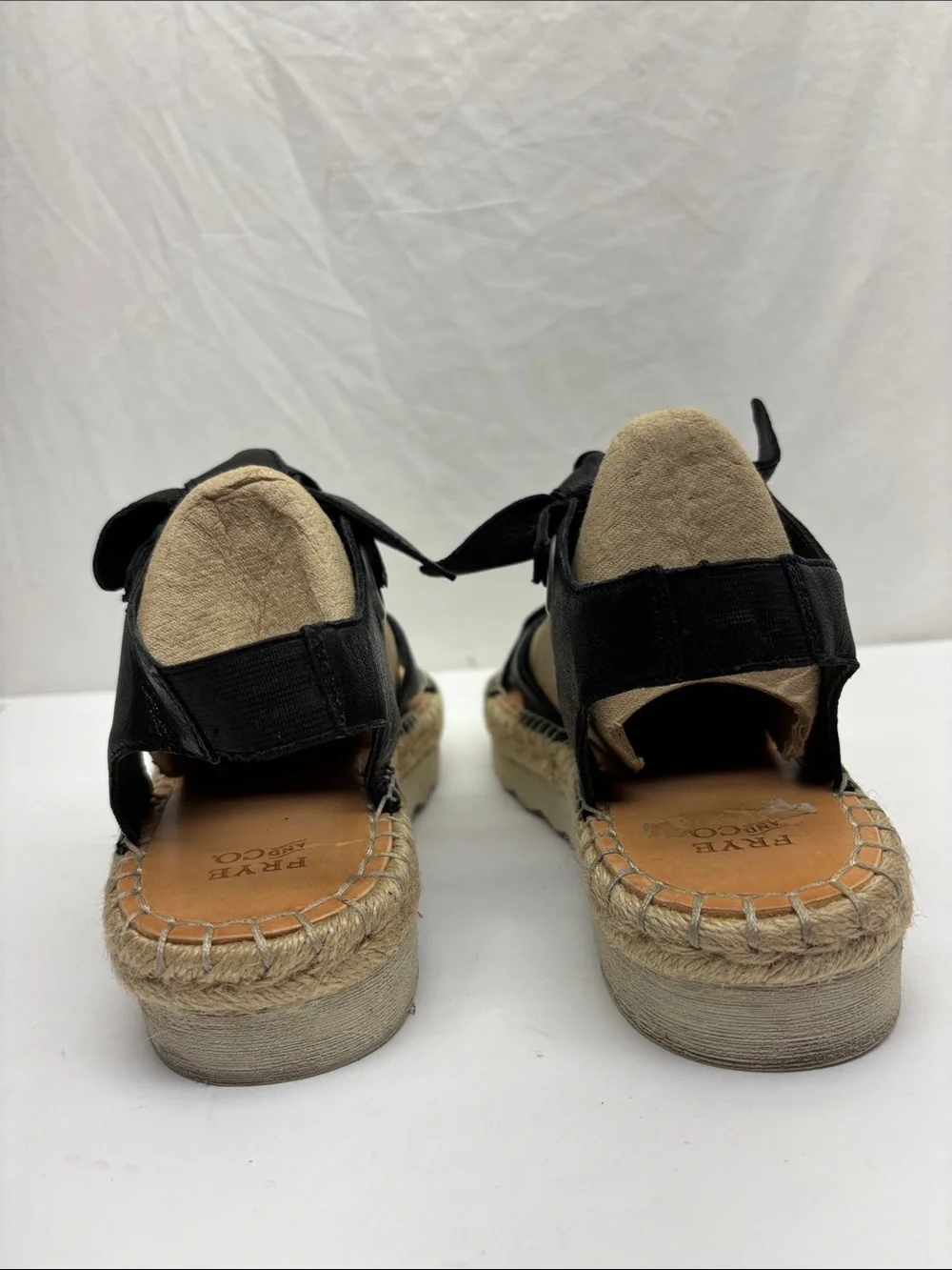 FRYE AND CO. stylish black